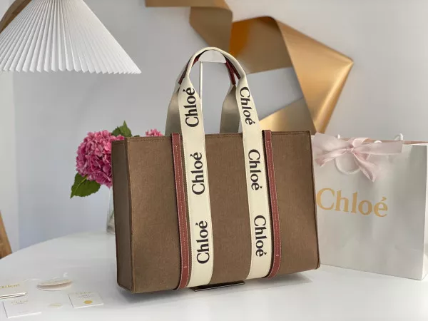 First Bag Ru CHLOÉ large woody tote bag 0116