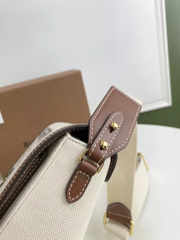 First Bag Ru BURBERRY Note Crossbody Bag-25-8.5-18cm 0117