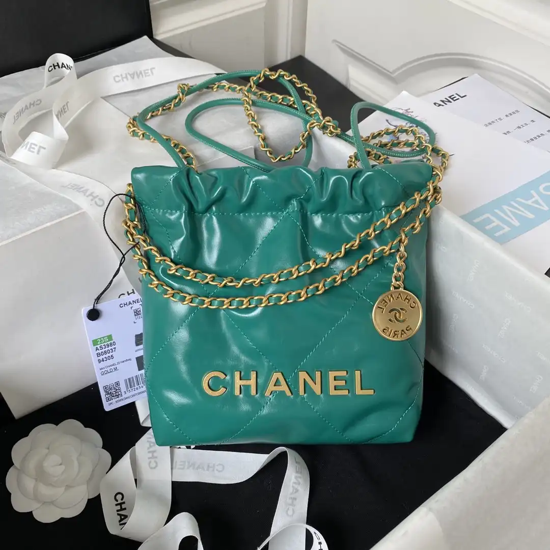 CHANEL 22 MINI HANDBAG-23*18.5*6CM 0122