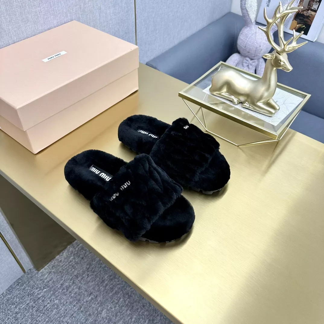 MIU MIU SLIPPERS 0121