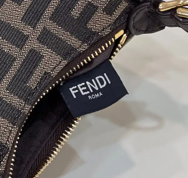 Firstbag Ru Fendi Nano Fendigraphy-16.5*14*5CM 0126