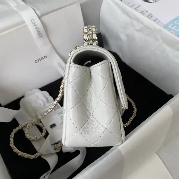 Firstbag Ru CHANEL FLAP BAG WITH TOP HANDLE-21CM 0122