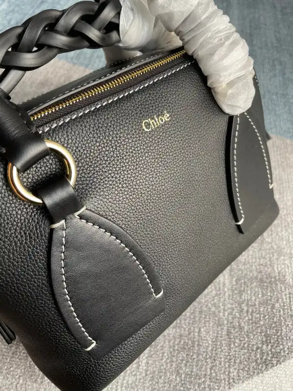 Firstbag Ru CHLOÉ SMALL DARIA BAG 0129