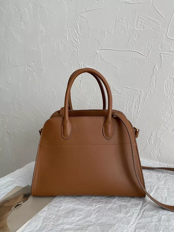 Firstbag Ru THE ROW MARGAUX 10 0121