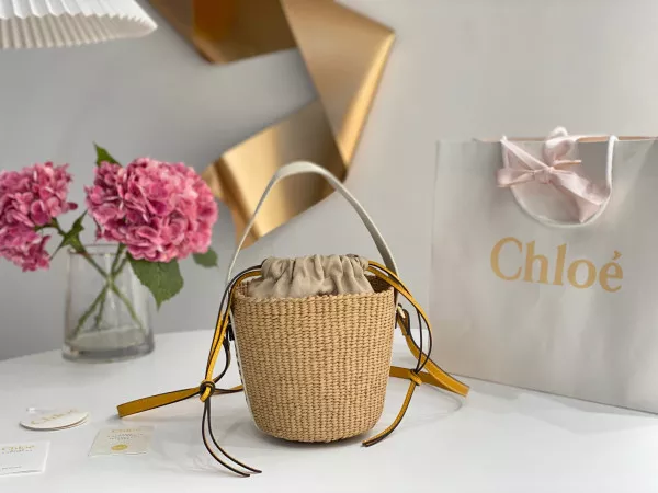 First Bag Ru CHLOÉ small basket 0116