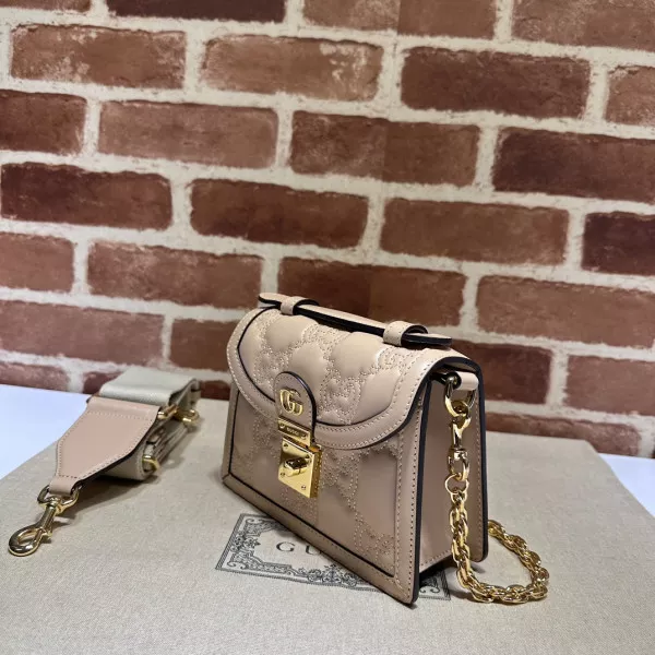 First Bag Ru GUCCI GG MATELASSÉ SMALL TOP HANDLE BAG 0120