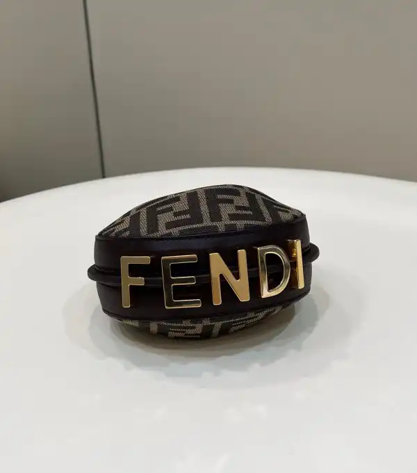 Firstbag Ru Fendi Nano Fendigraphy-16.5*14*5CM 0126