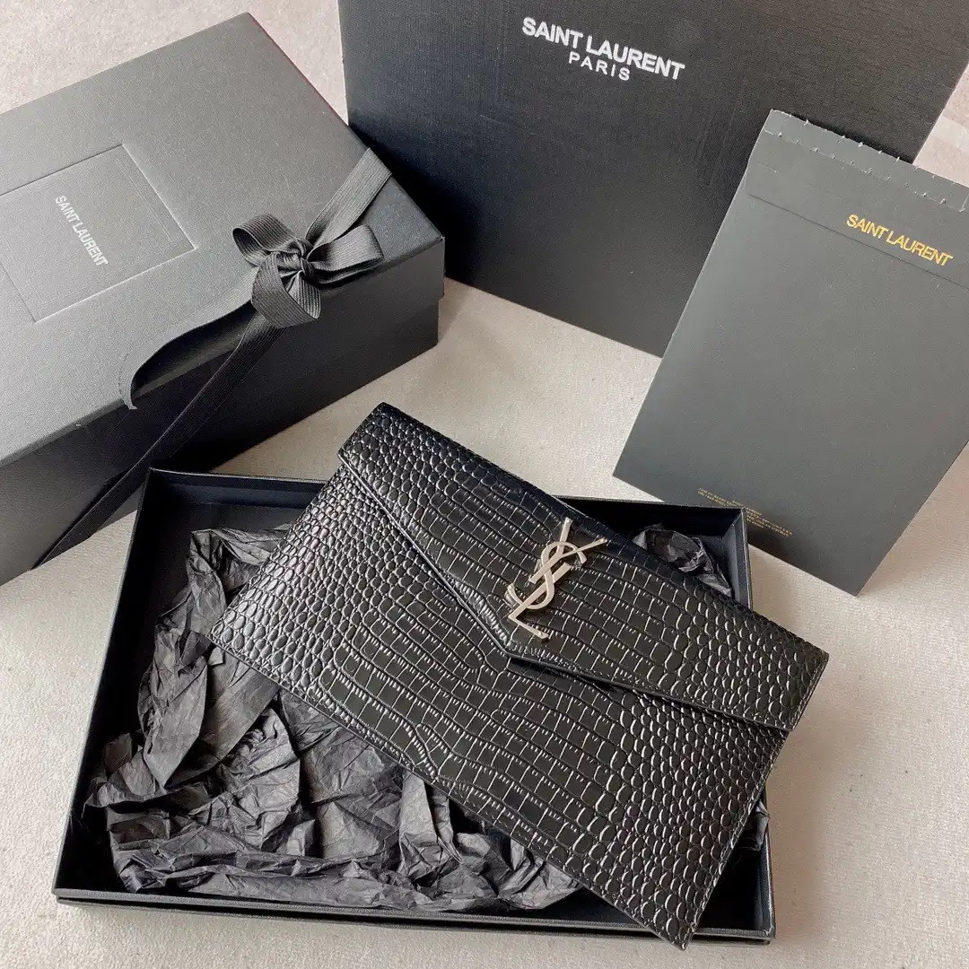 First Bag Ru YSL UPTOWN POUCH 0202