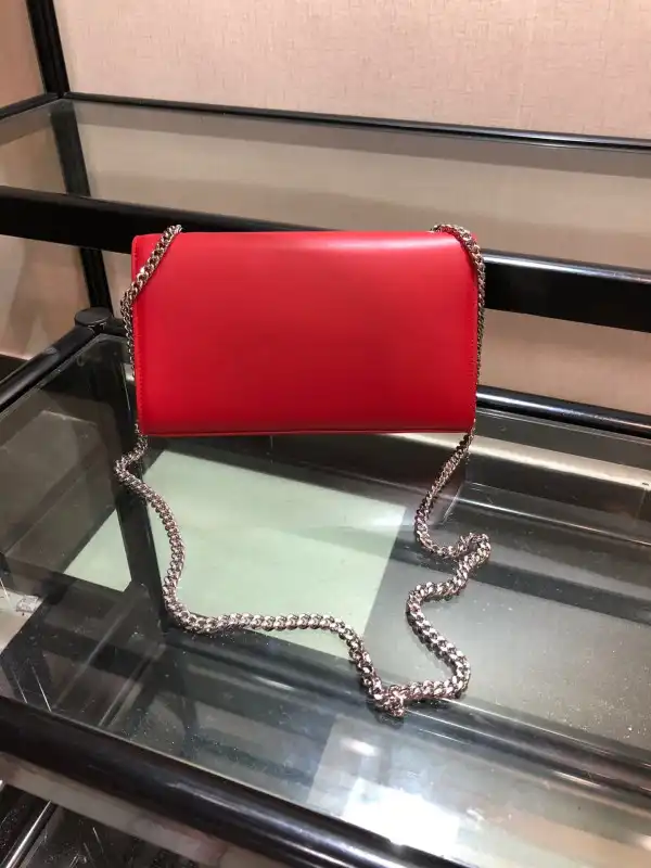 First Bag Ru YSL KATE MEDIUM 0202