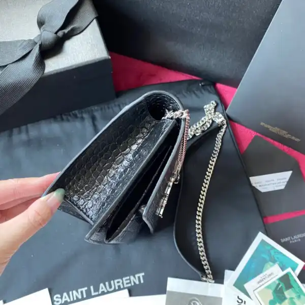 Firstbag Ru YSL SUNSET IN CROCODILE-EMBOSSED SHINY LEATHER 0202