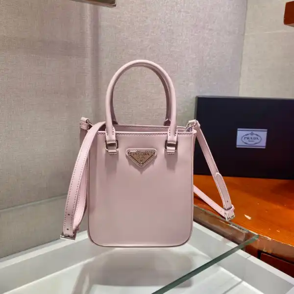 Firstbag Ru PRADA Small brushed leather tote 0201