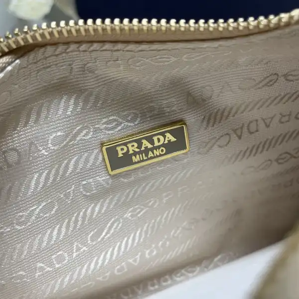 Firstbag Ru Prada Re-Edition 2005 crochet bag-23*16*7CM 0201